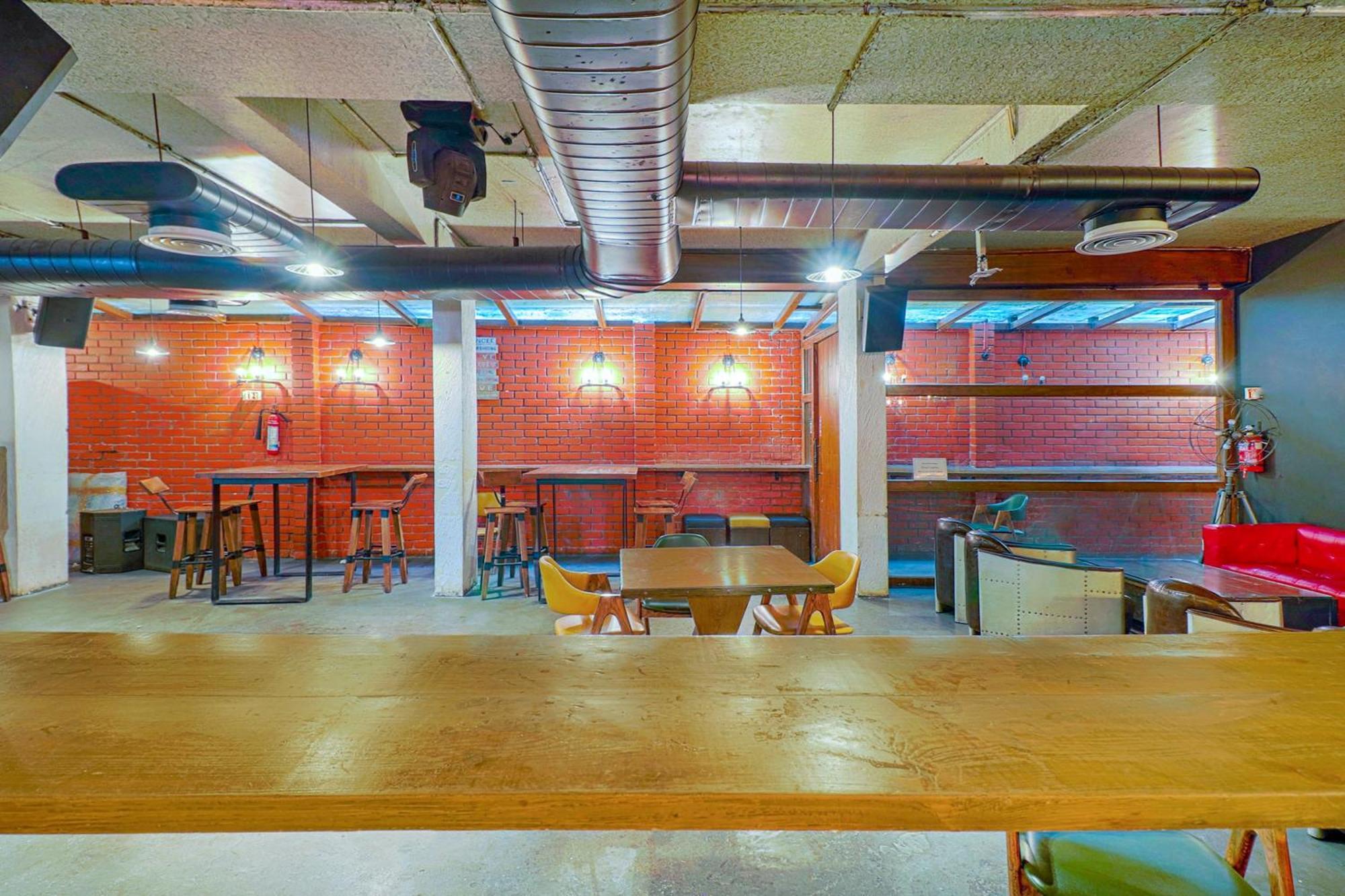 Collection O 29 Church'S Inn Near Cubbon Park バンガロール エクステリア 写真