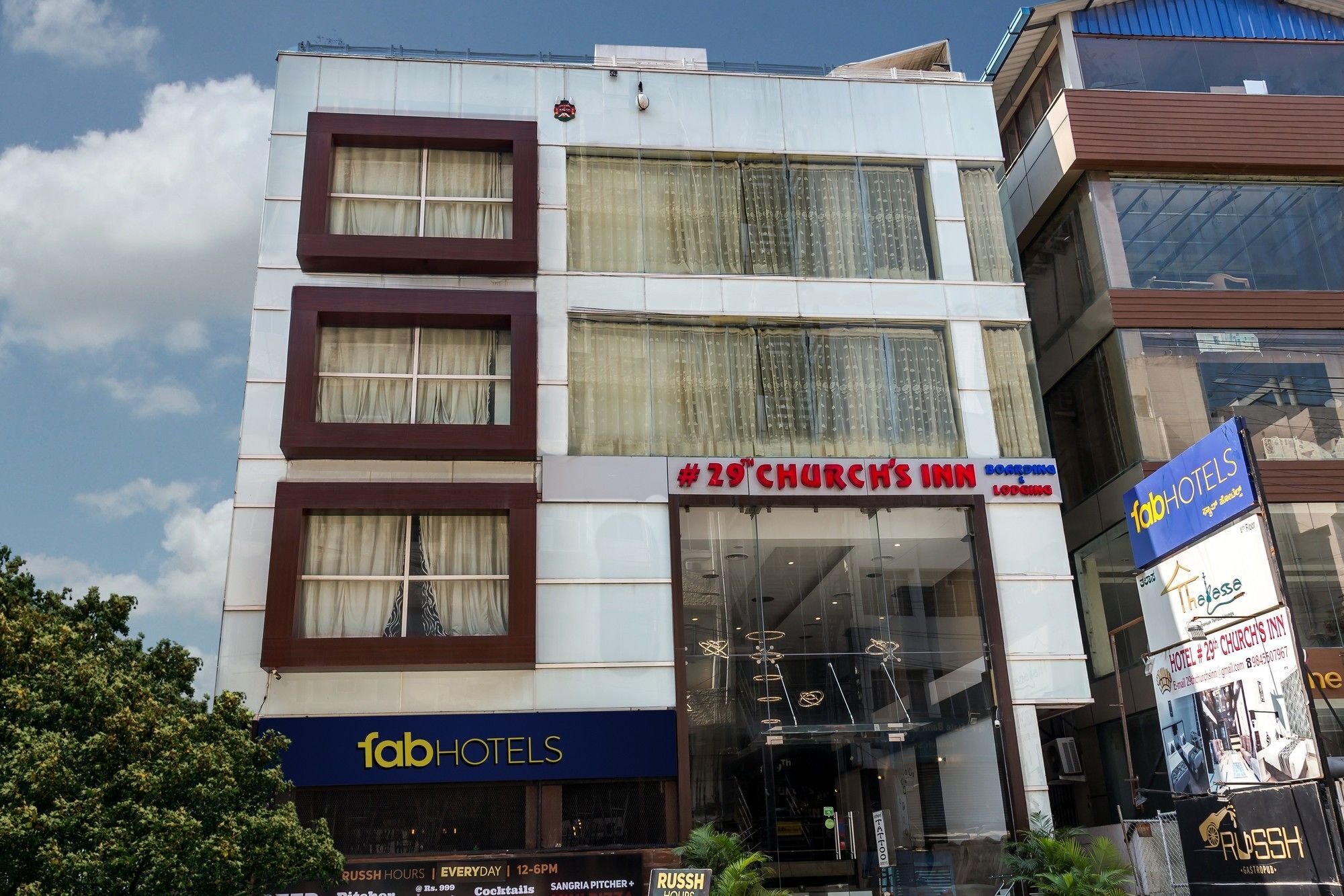 Collection O 29 Church'S Inn Near Cubbon Park バンガロール エクステリア 写真